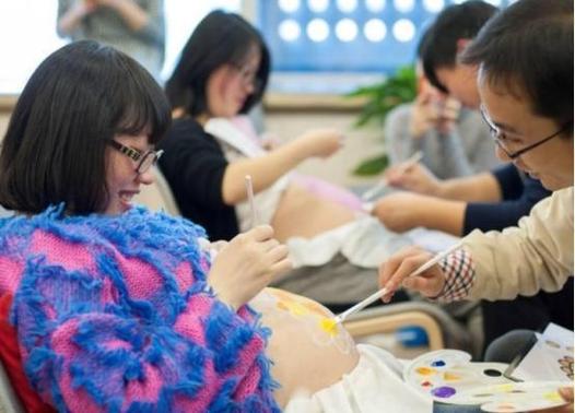 东莞代生孩子_东莞代生孩子：选择代孕中心，安心迎接新生命